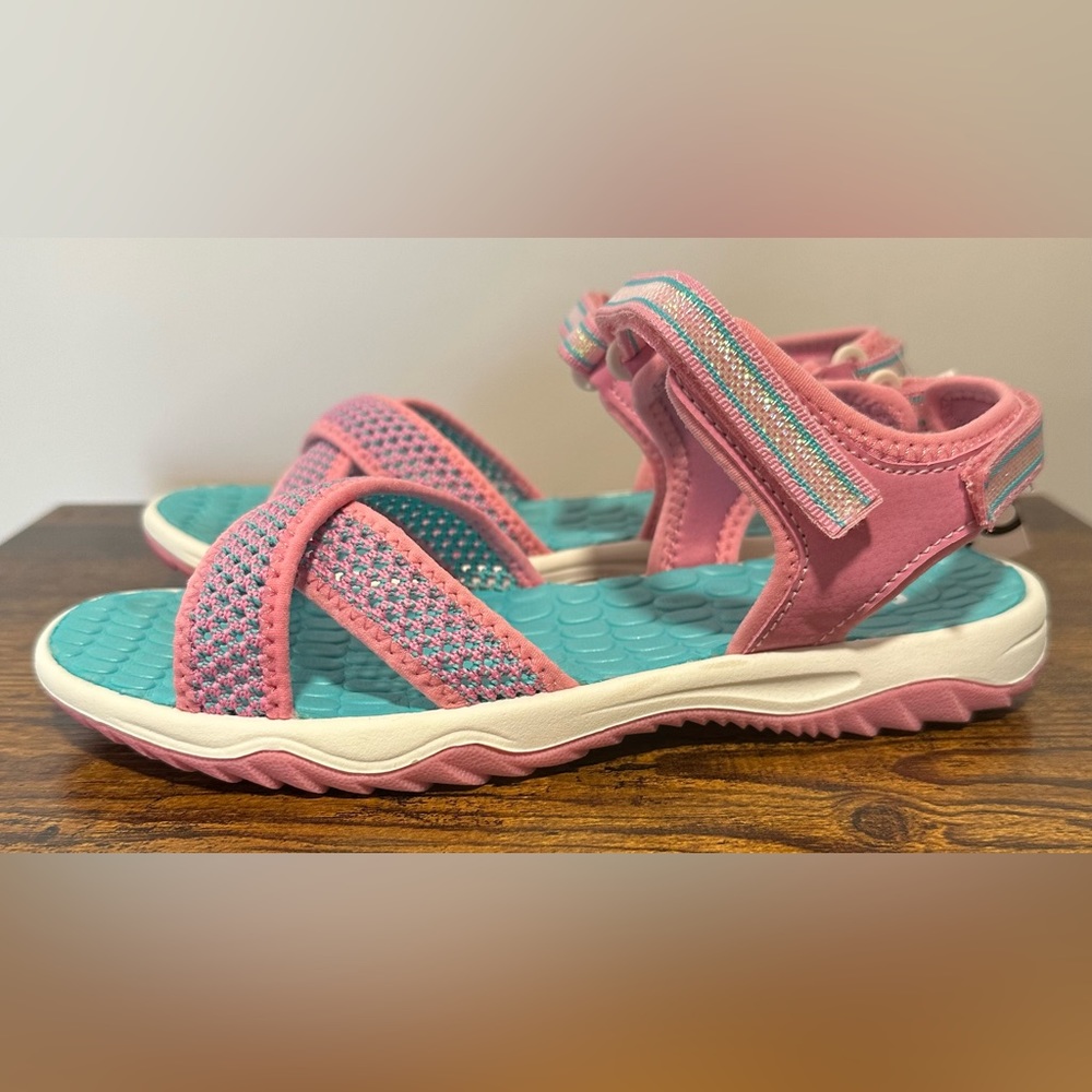 SO Big Girls Anchorage Pink/Teal Sport Sandals NWT Size 4